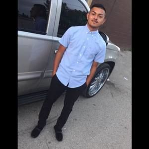 Meet your Posher, Javier